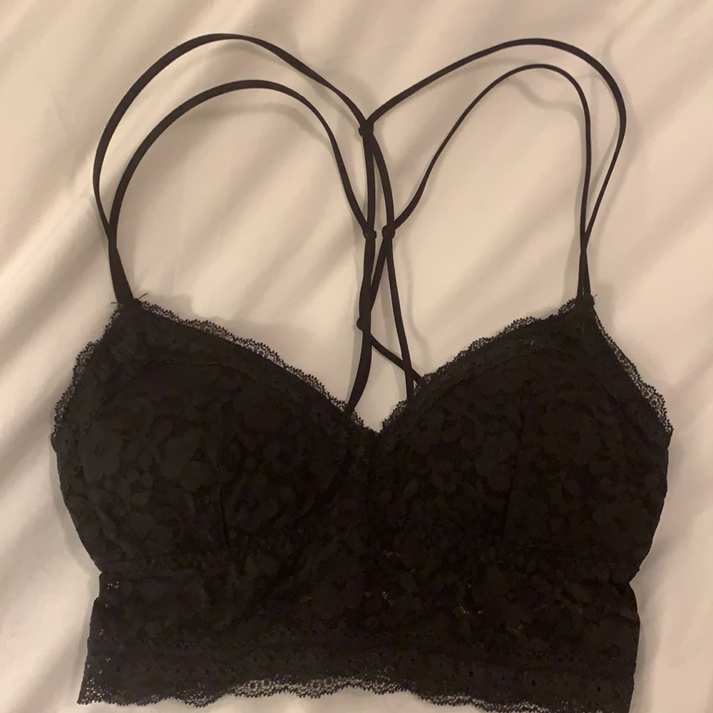 💙bundle💙Gilly Hicks bralettes - Picture 4 of 9